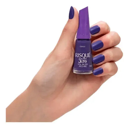 Esmalte Risqué Roxo Cremoso Violetraz o Novo 8ml