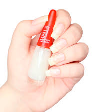 Esmalte de uñas con base de tratamiento Impala