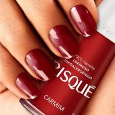 Esmalte Risque Cremoso Carmim