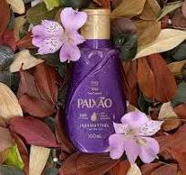 Loción desodorante hidratante Paixão Irresistible flor de lis 200 ml
